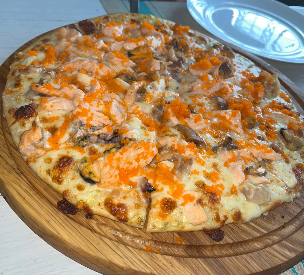 Піца "Frutti di mare" 30см 600г