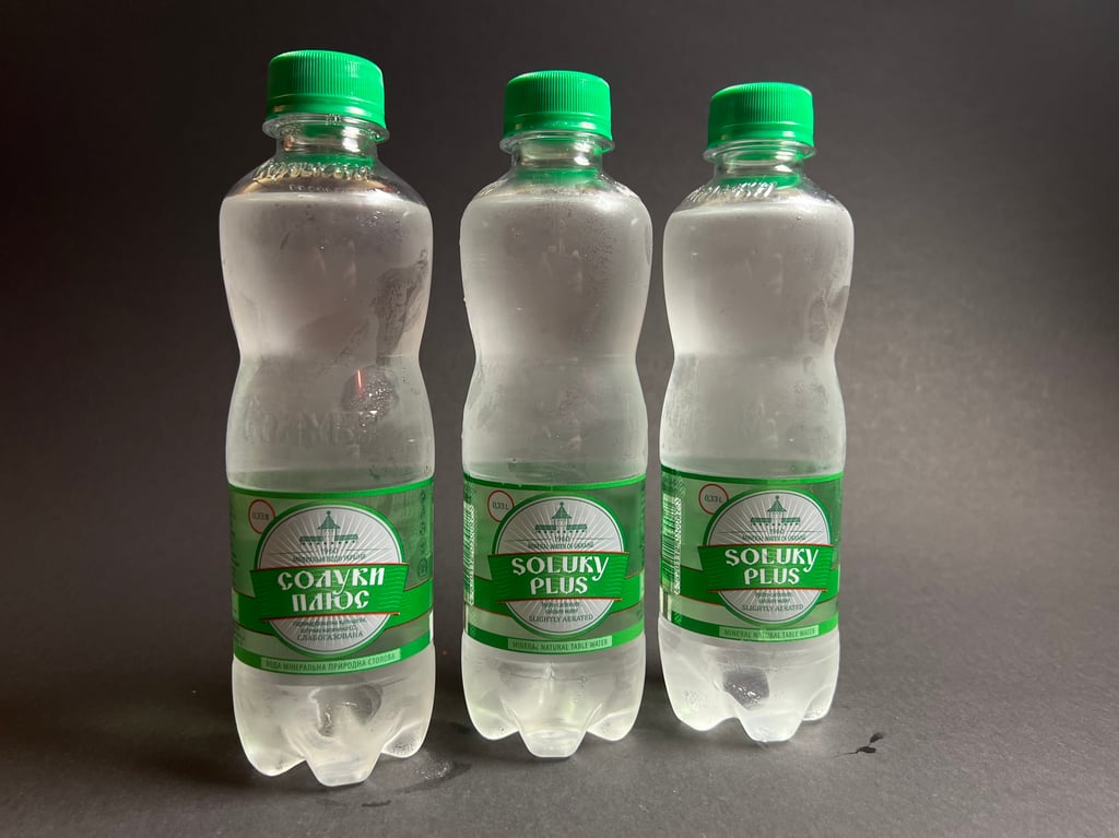 Солуки слабогазована 0,33л