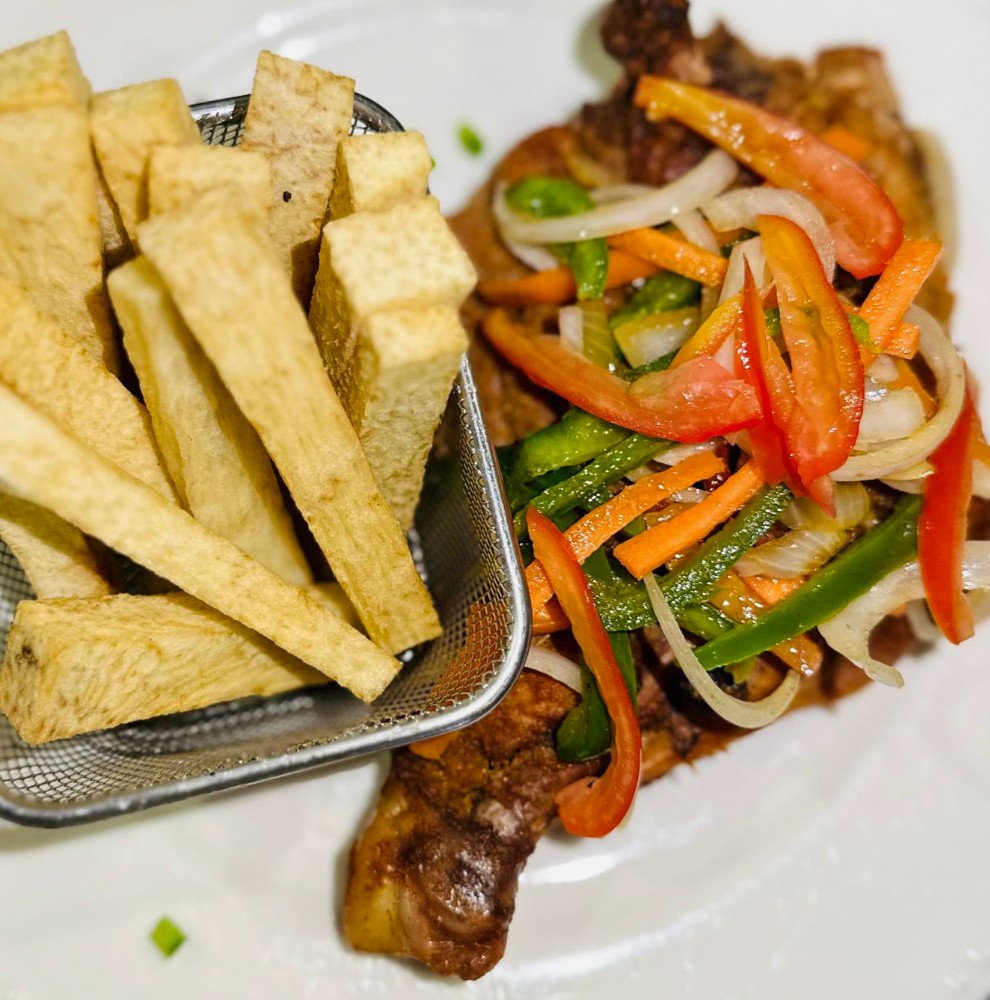 Spicy Grilled Chicken Yam Chips
