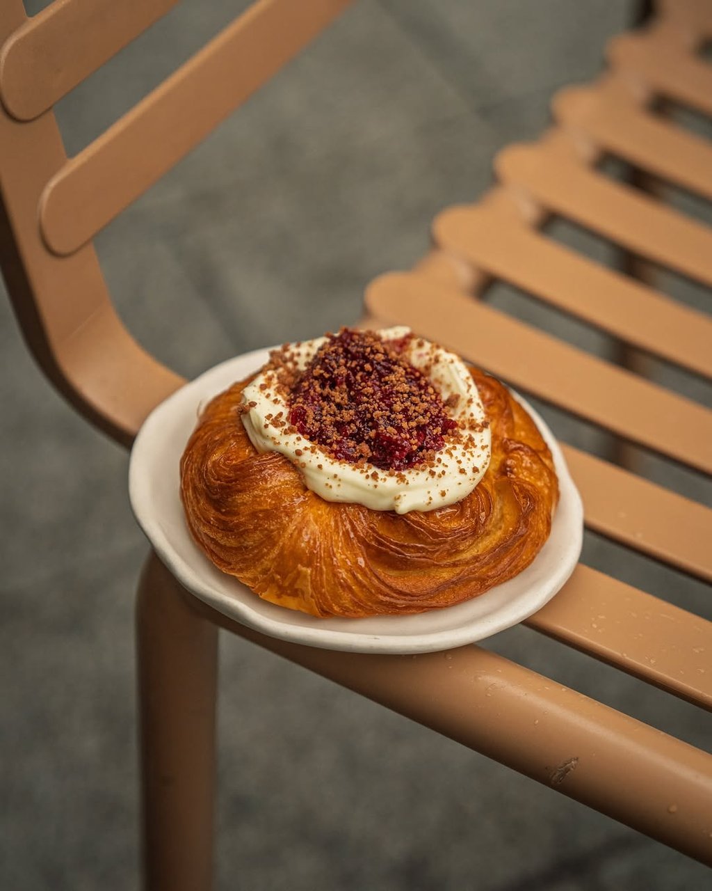 Cherry-vanilla danish