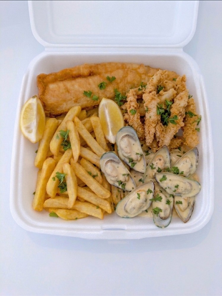 Fish 200g, Calam 125g, 8 x Mussels & Chips 300g Combo