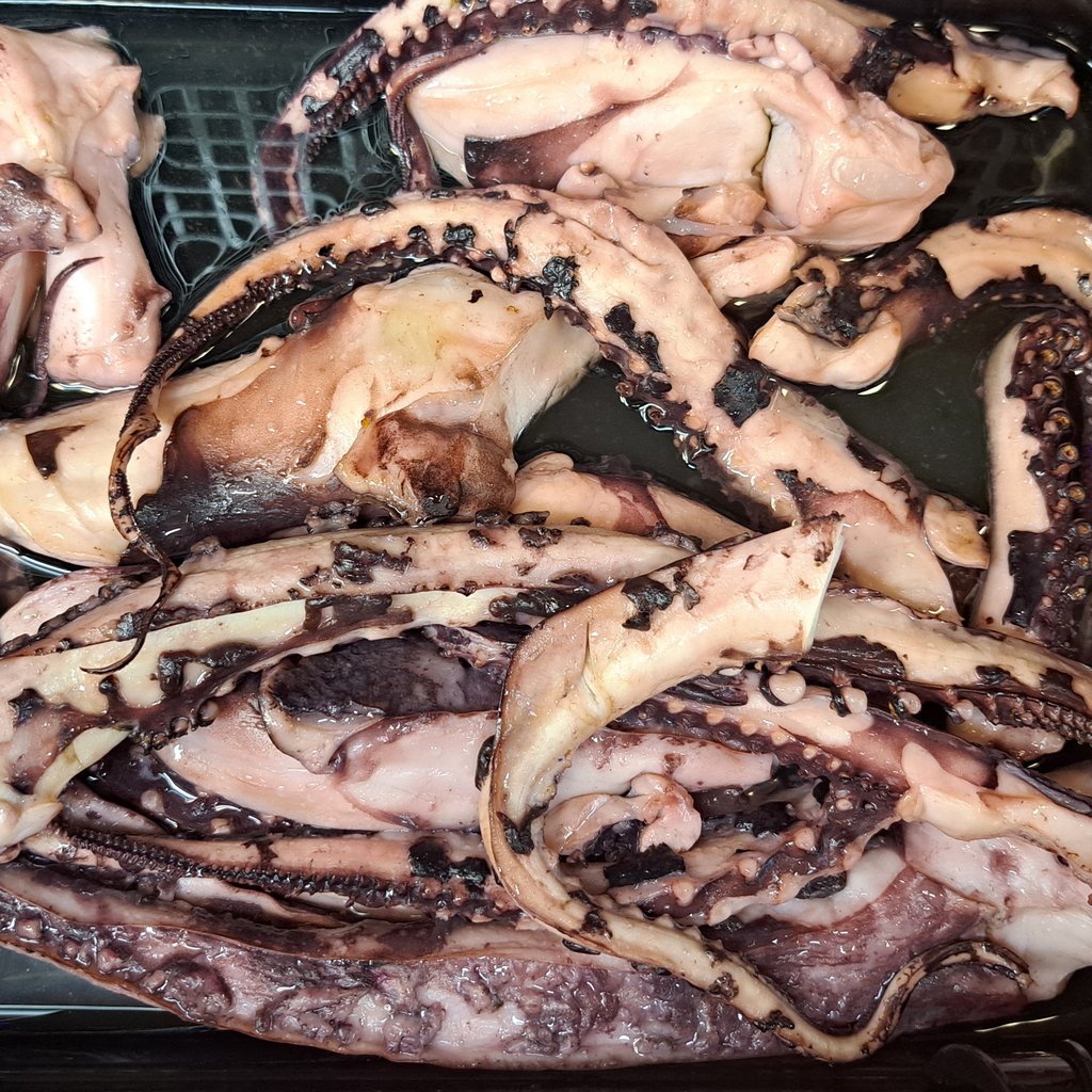 Щупальця осминога мариновані,кг
