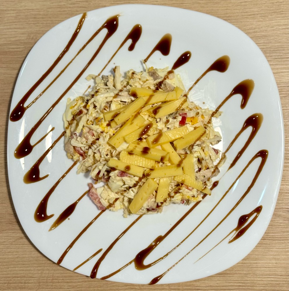Салат з куркою 215гр