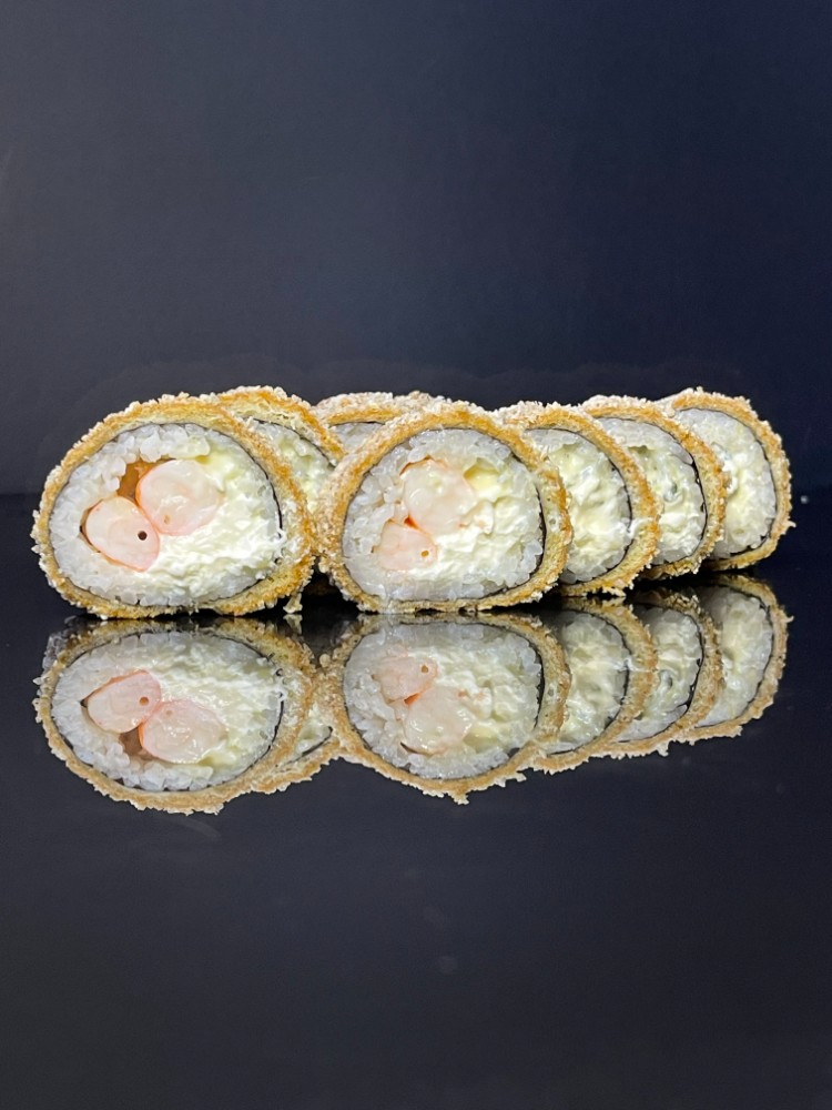 Hot roll  з сиром  камамбер і креветкою