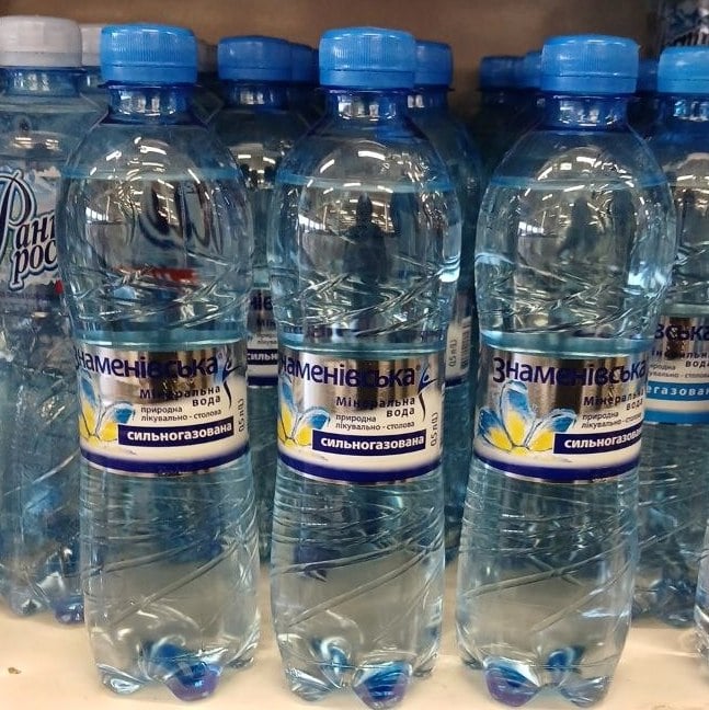 Вода мінер Знаменівська сильногаз (Бар-Ком), 0.5л