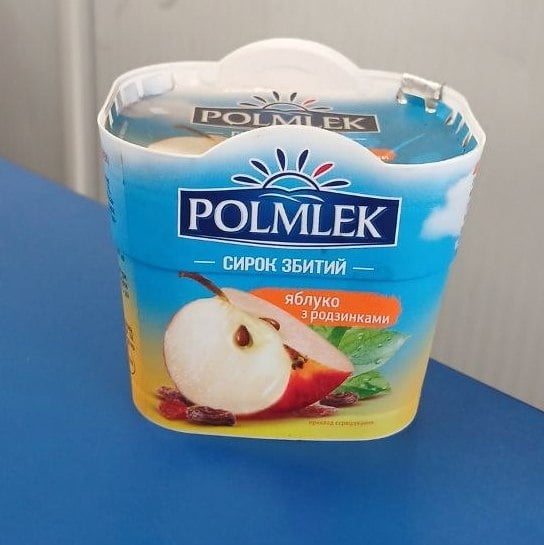 Сирок вершковий яблуко з родзин КАПРЕСІ POLMLEK (Логістик плюс) 150г