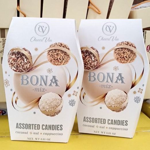BONA асорті, Цукерки (горіх,кокос,капучіно) Солодко, 250г