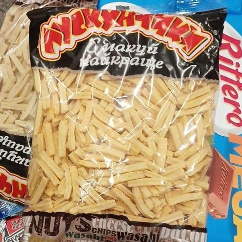 Лускунчики Снеки кукур. зі смак. сир (Уко Снек), 300г