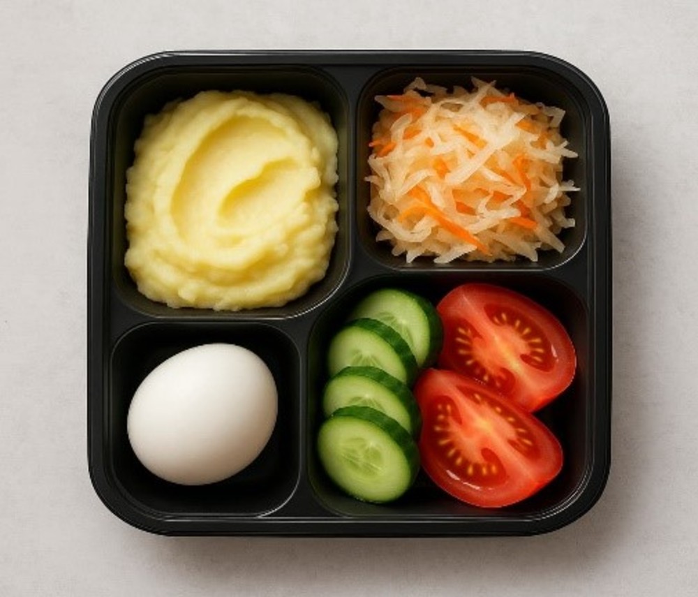 Lunch Box 3 Vegetarian (two boiled eggs, mashed potatoes, salad) - Ланч-бокс 3 вегетарианский (два отварных яйца, картофельное пюре, салат)