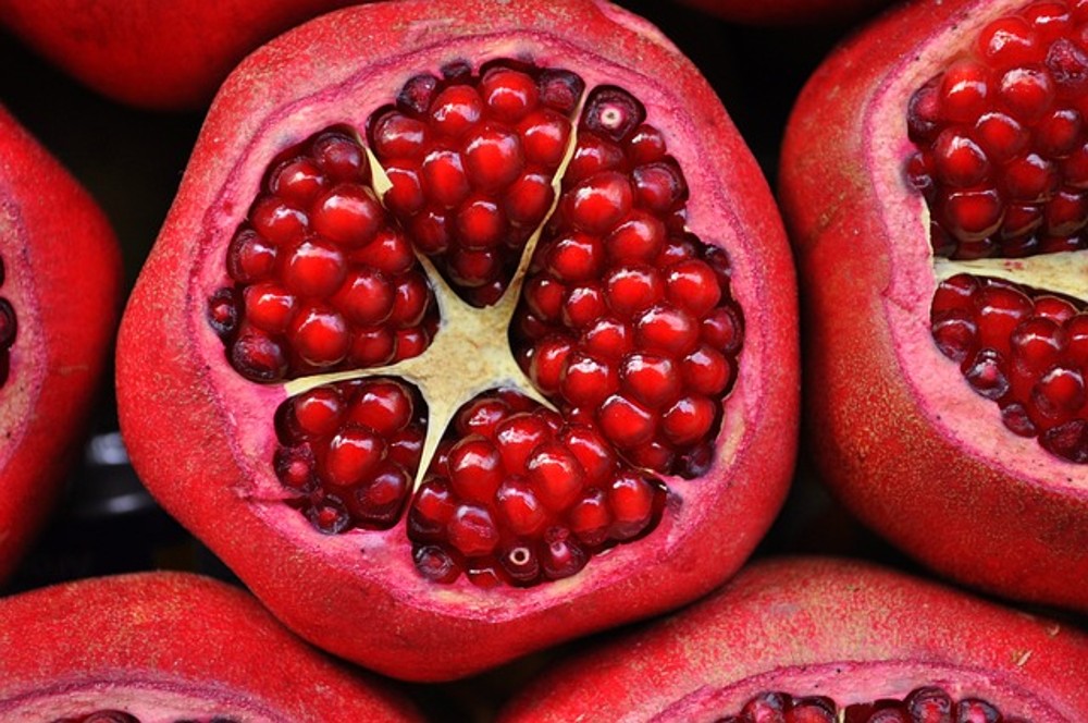 Pomegranate hookah