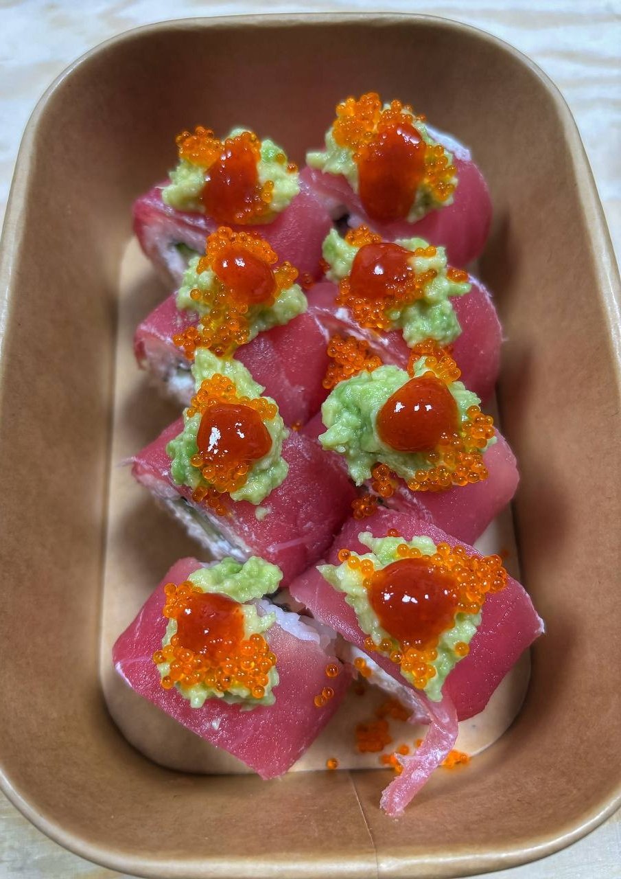 Gvakamole tuna roll