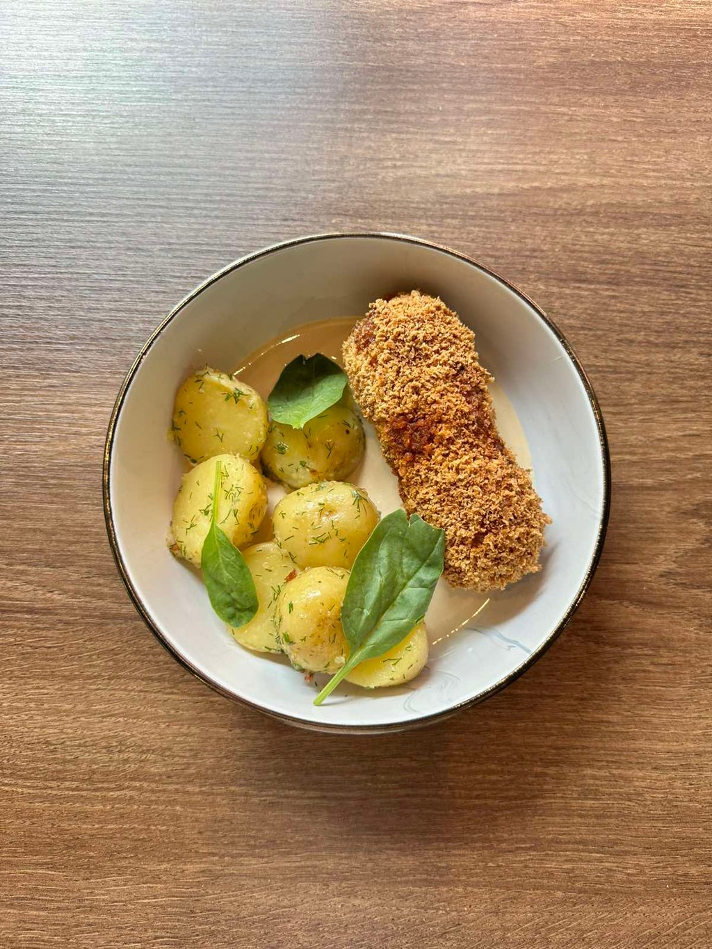 Котлета по-київськи з пюре