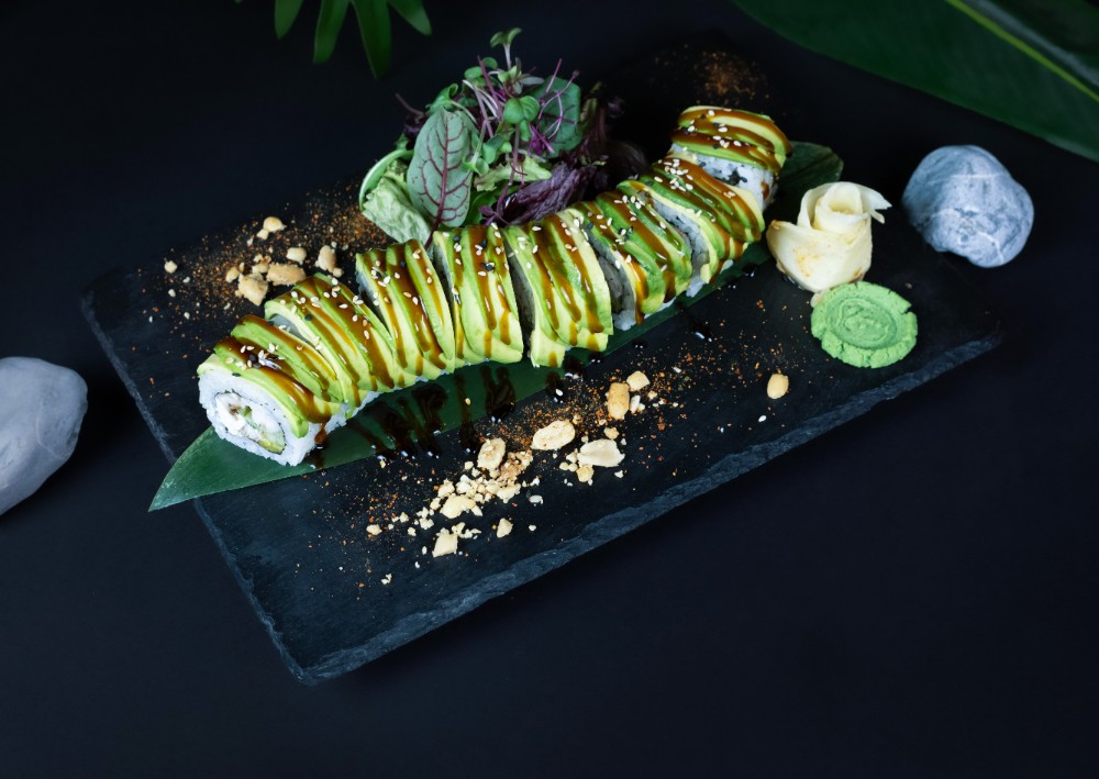 Dragon Roll / დრაგონ როლი