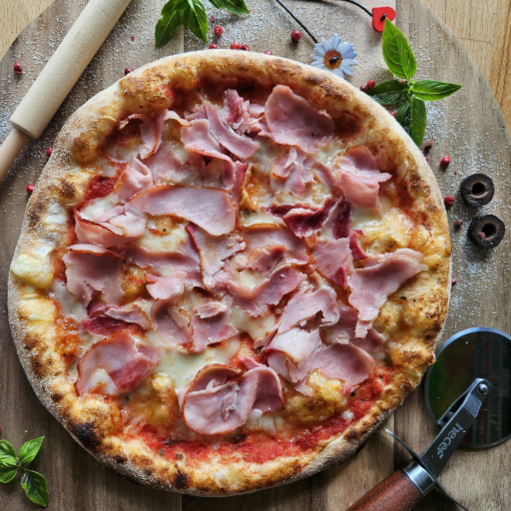 Pizza Jamon y Hongos