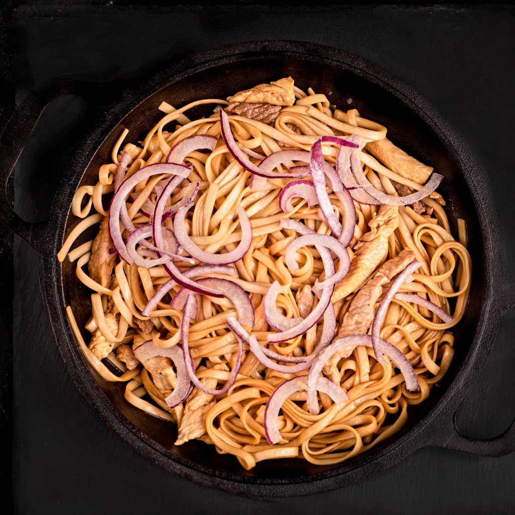 Удон с мясом