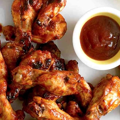 Крильця з соусом BBQ