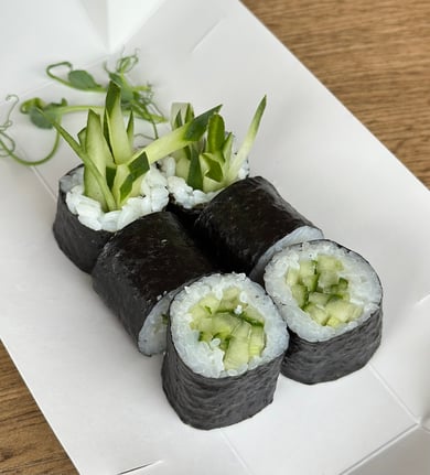 Макі з огірком