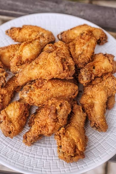 18 Hot Wings